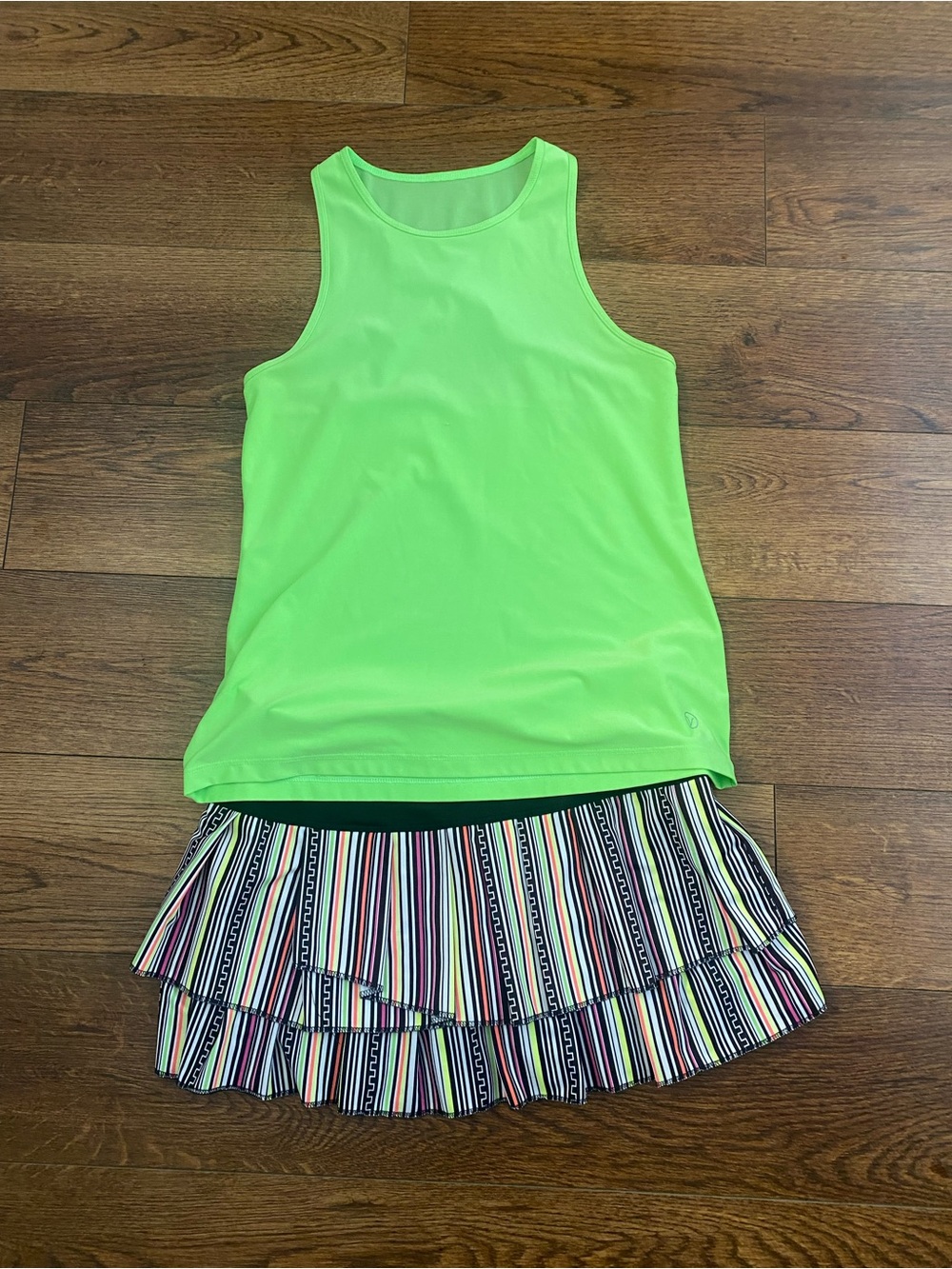 🎾 Lucky in Love Tennis Set – Skirt + Matching Top (Size Small) 🎾